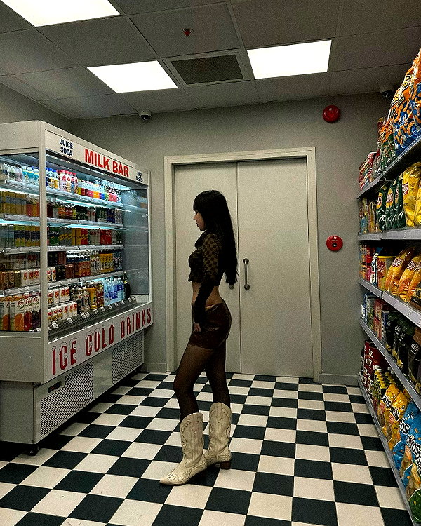 esmenguyennn instagram image archive image