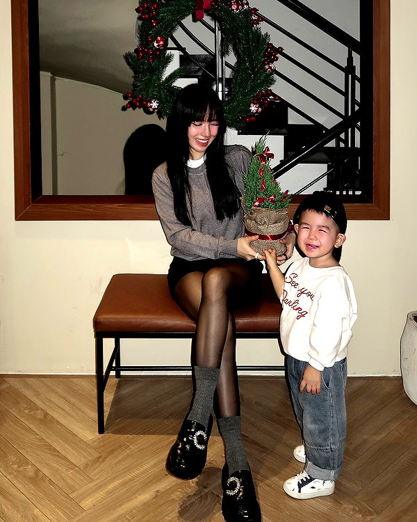 esmenguyennn instagram image archive image
