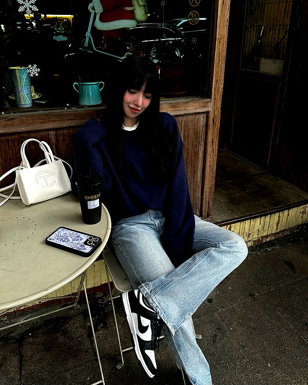 esmenguyennn instagram image archive image