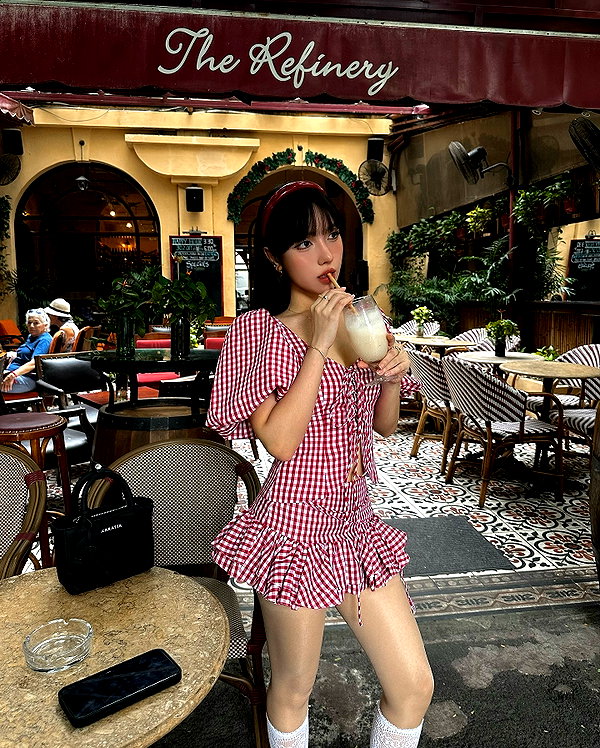 esmenguyennn instagram image archive image