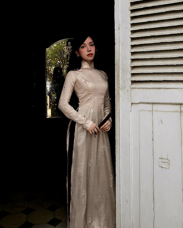 esmenguyennn instagram image archive image