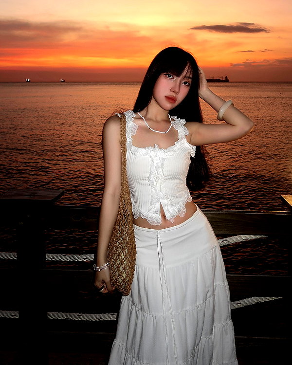 esmenguyennn instagram image archive image