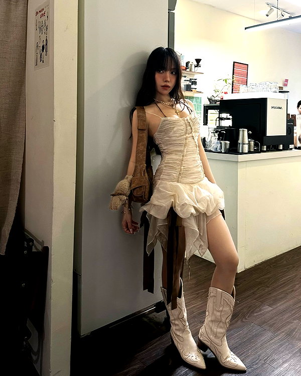esmenguyennn instagram image archive image