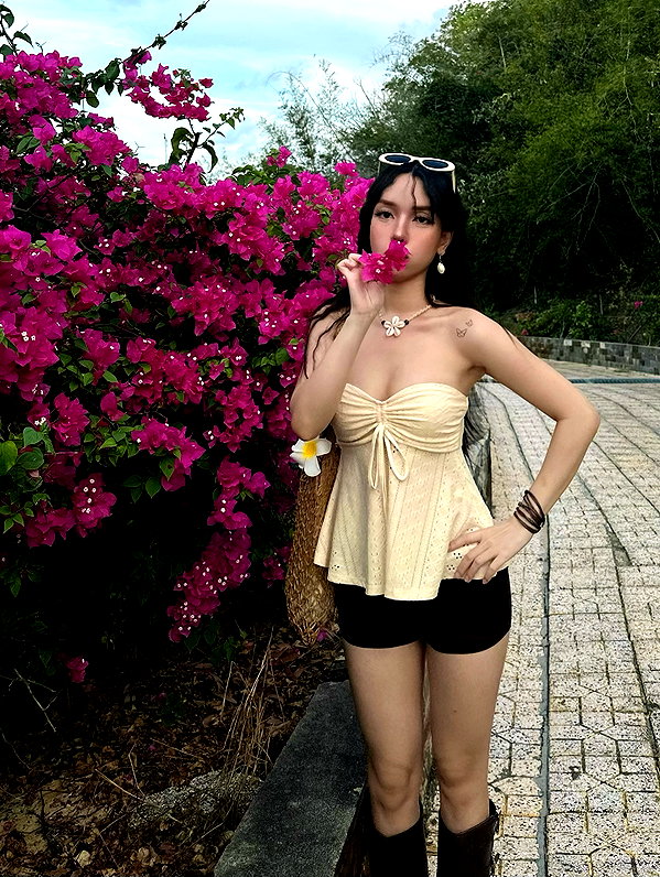 esmenguyennn instagram image archive image
