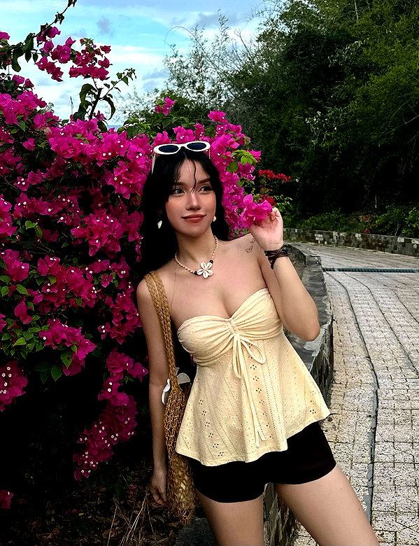 esmenguyennn instagram image archive image