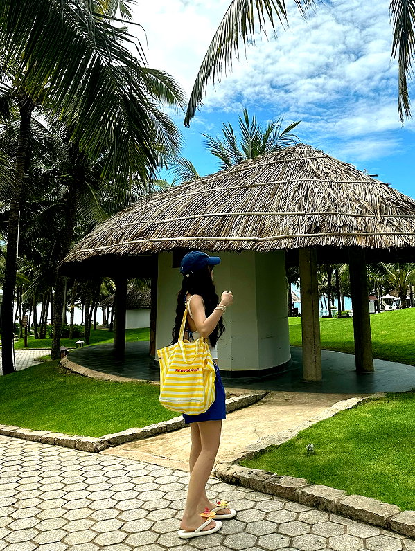 esmenguyennn instagram image archive image