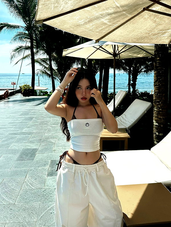esmenguyennn instagram image archive image