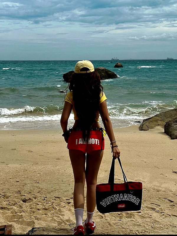 esmenguyennn instagram image archive image
