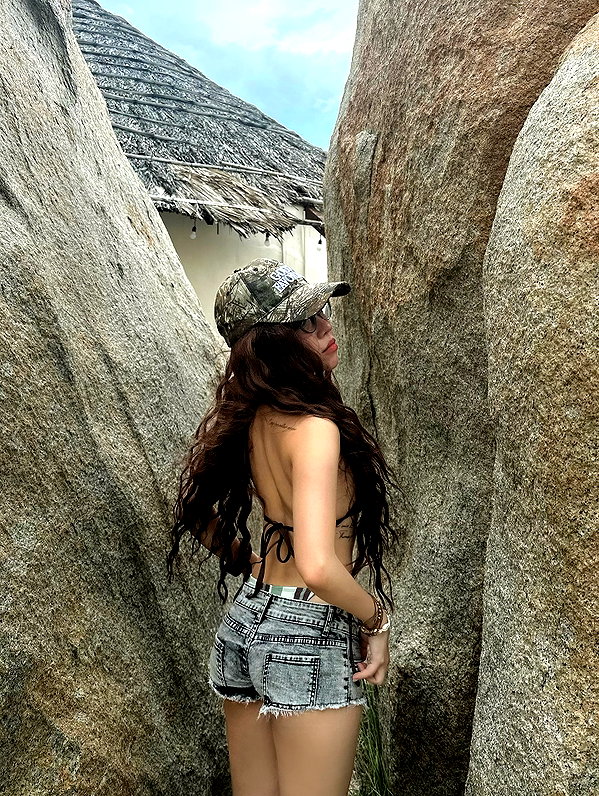 esmenguyennn instagram image archive image