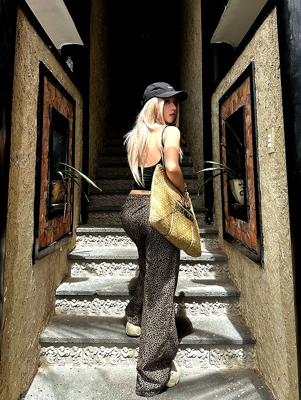 esmenguyennn instagram image archive image