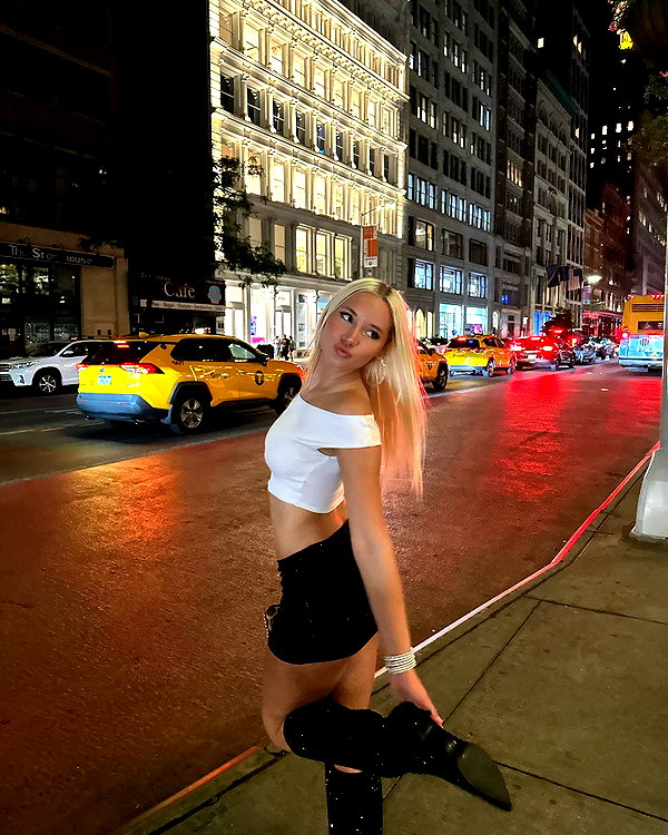 estherbarbarosh instagram image archive image