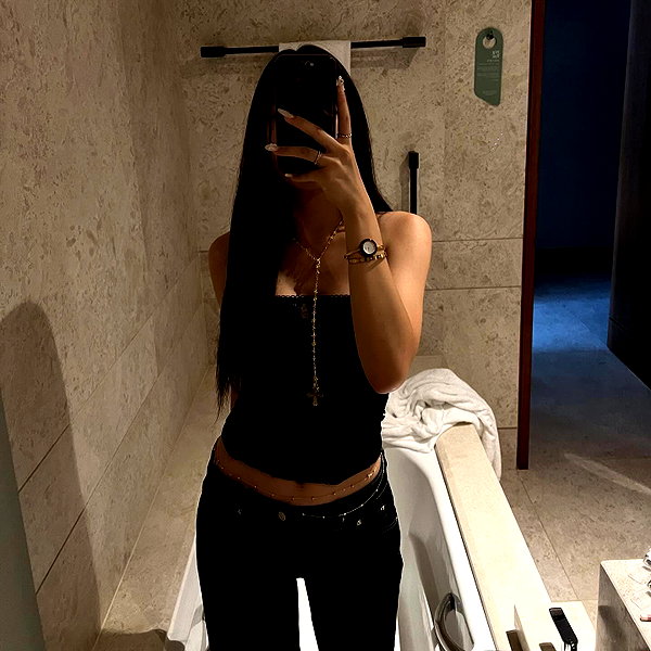 estherryeon instagram image archive image