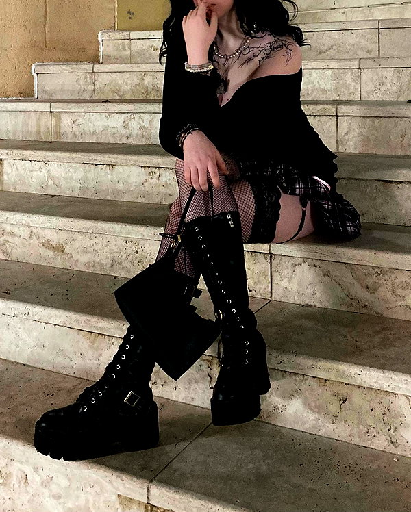 estr3iia instagram image archive image