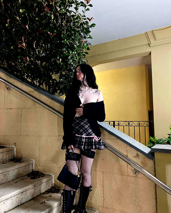 estr3iia instagram image archive image