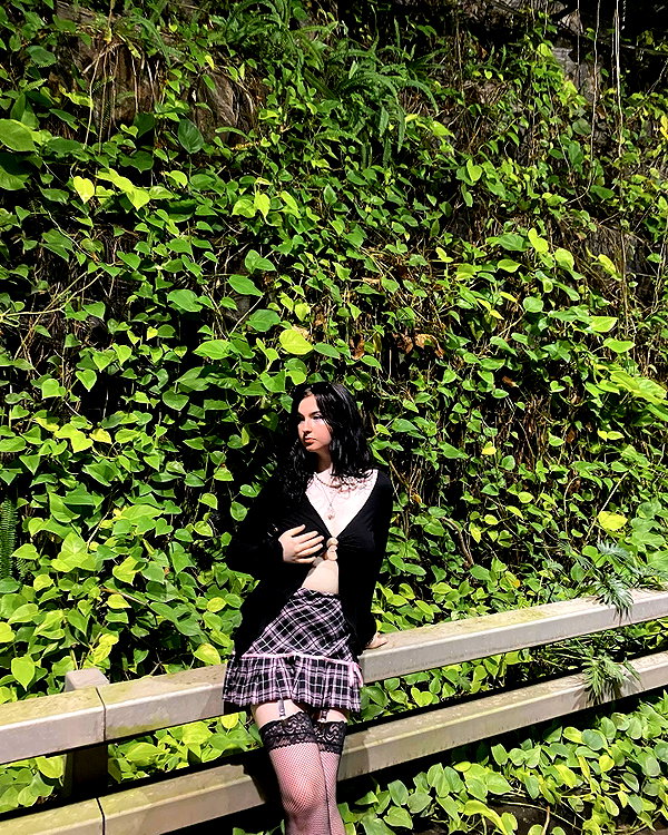 estr3iia instagram image archive image