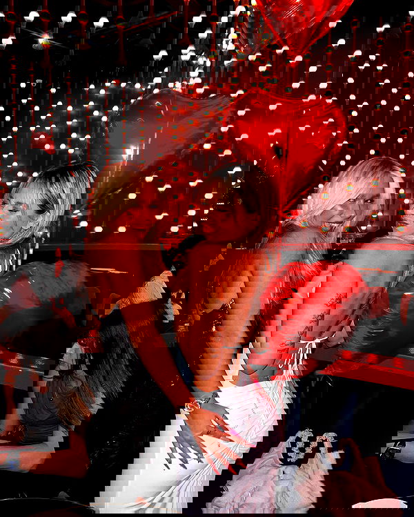 eve__sahar image ~ Altpins