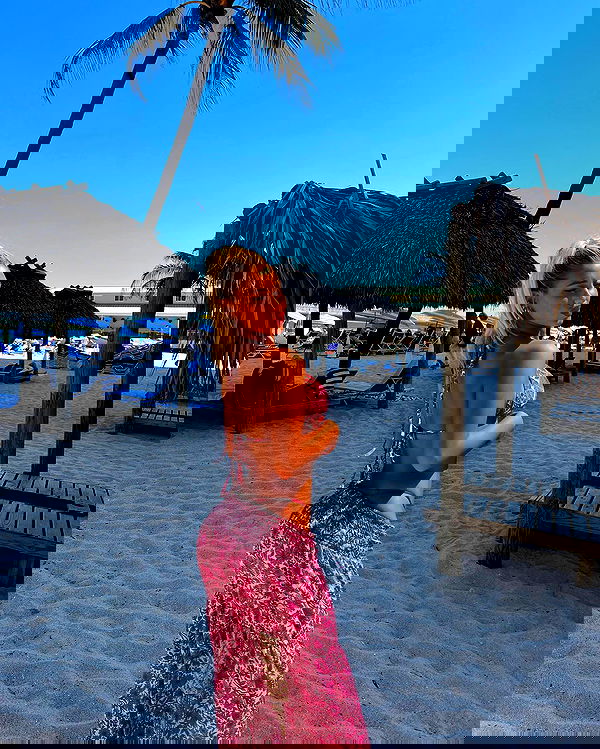 eve__sahar image ~ Altpins