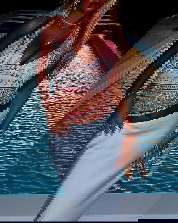 eve__sahar image ~ Altpins