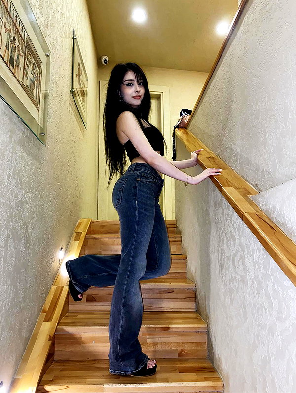 eyluull.y instagram image archive image