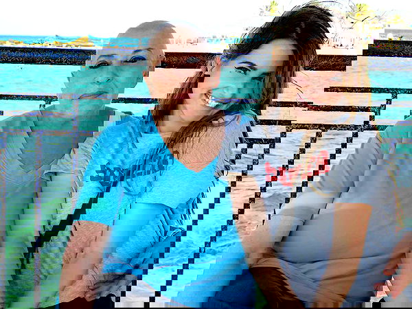 feelbetterinmysweater feelbetterinmysweater archive image