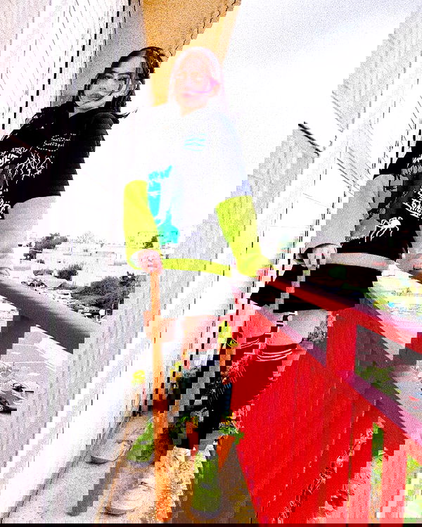 feelbetterinmysweater feelbetterinmysweater archive image