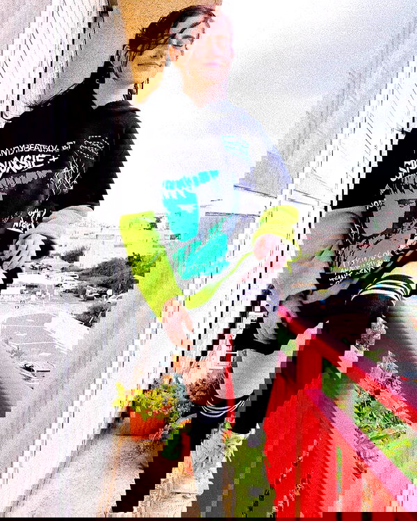 feelbetterinmysweater feelbetterinmysweater archive image