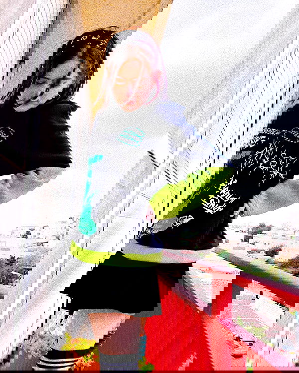 feelbetterinmysweater feelbetterinmysweater archive image