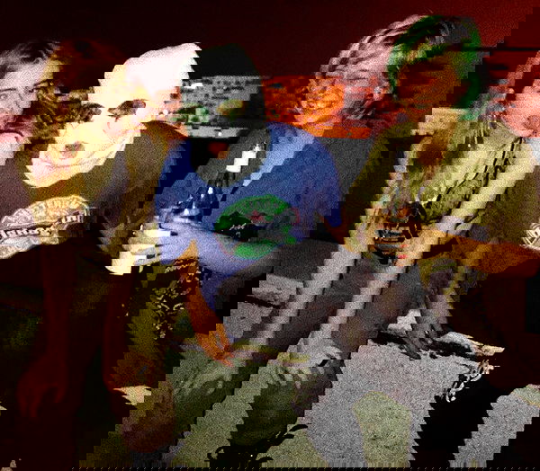 feelbetterinmysweater feelbetterinmysweater archive image