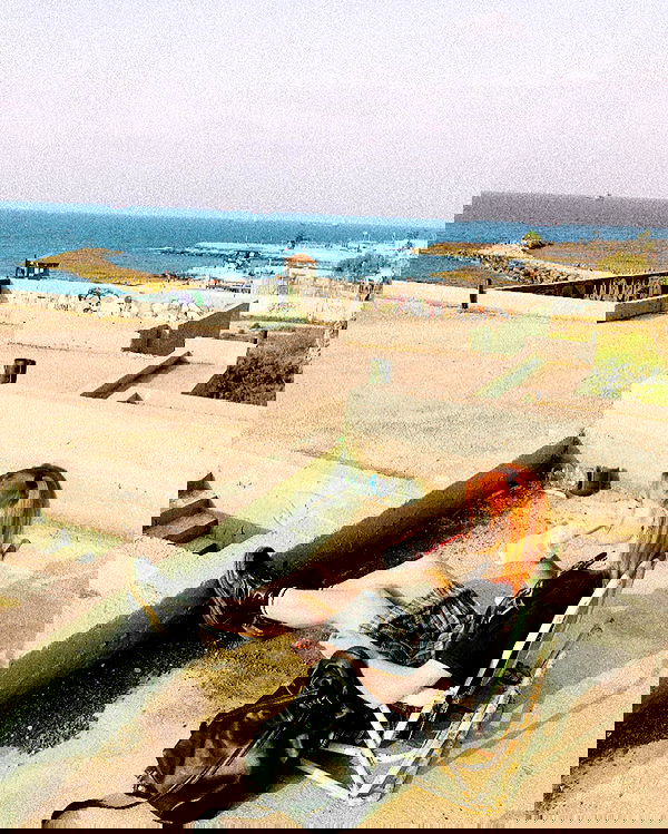 feelbetterinmysweater feelbetterinmysweater archive image