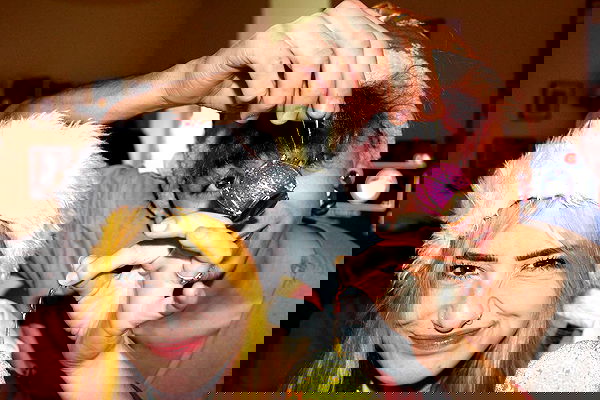 feelbetterinmysweater feelbetterinmysweater archive image