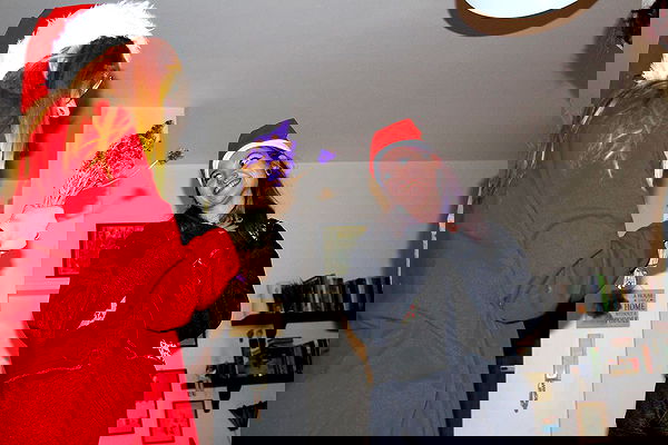 feelbetterinmysweater feelbetterinmysweater archive image