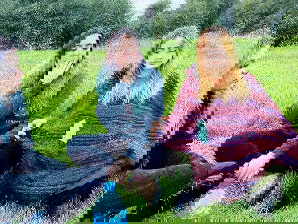 feelbetterinmysweater feelbetterinmysweater archive image