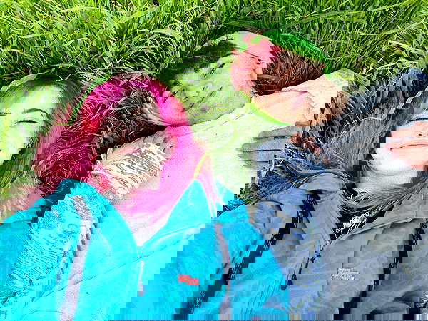 feelbetterinmysweater feelbetterinmysweater archive image