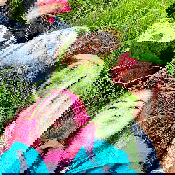 feelbetterinmysweater feelbetterinmysweater archive image