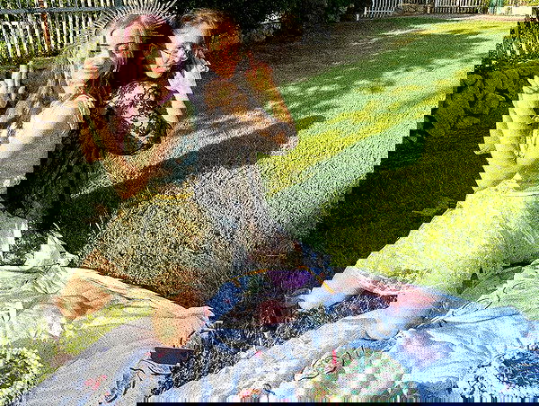 feelbetterinmysweater feelbetterinmysweater archive image