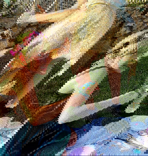 feelbetterinmysweater feelbetterinmysweater archive image