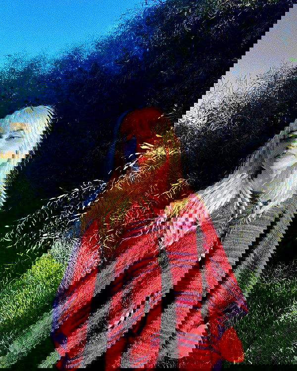 feelbetterinmysweater feelbetterinmysweater archive image