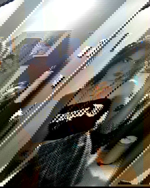 feelbetterinmysweater feelbetterinmysweater archive image