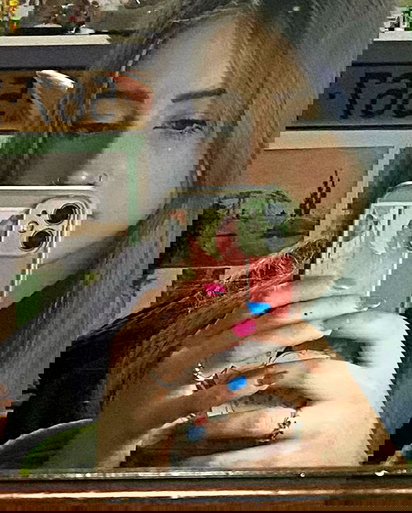 feelbetterinmysweater feelbetterinmysweater archive image