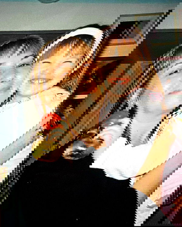 feelbetterinmysweater feelbetterinmysweater archive image