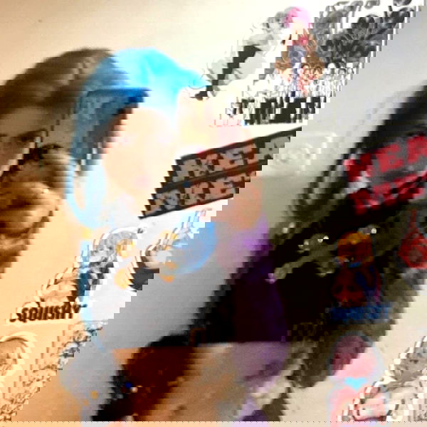 feelbetterinmysweater feelbetterinmysweater archive image