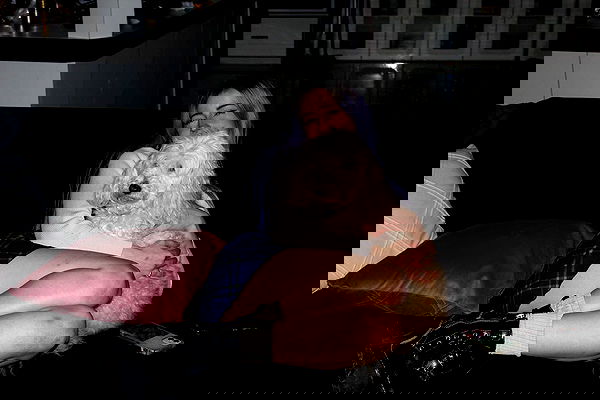 feelbetterinmysweater feelbetterinmysweater archive image