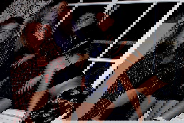 feelbetterinmysweater feelbetterinmysweater archive image