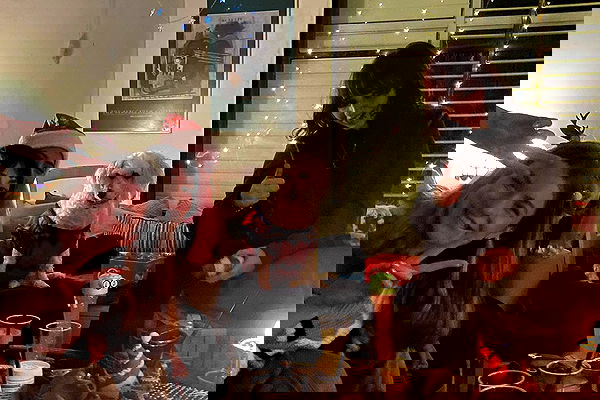 feelbetterinmysweater feelbetterinmysweater archive image