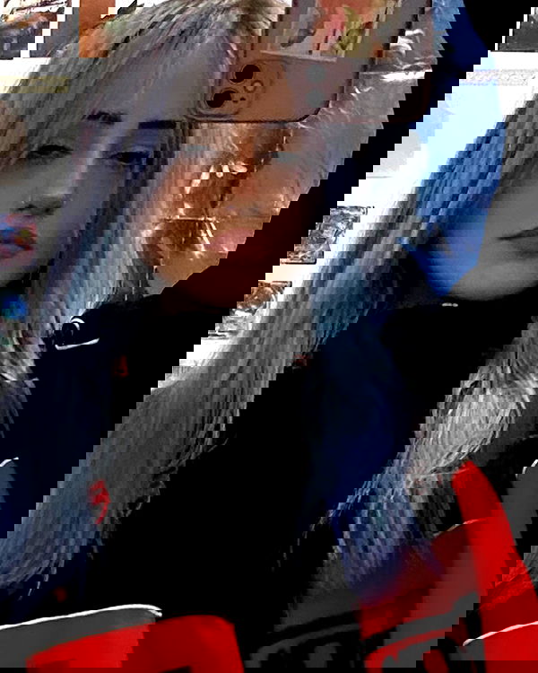 feelbetterinmysweater feelbetterinmysweater archive image