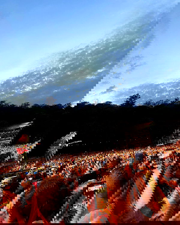 feelbetterinmysweater feelbetterinmysweater archive image