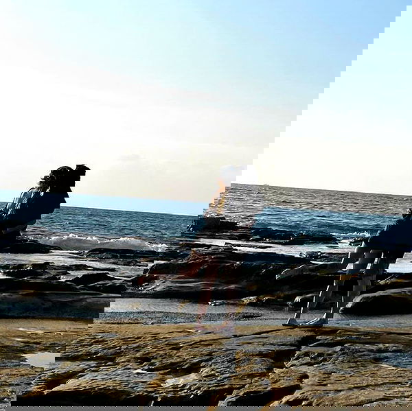 feelbetterinmysweater feelbetterinmysweater archive image