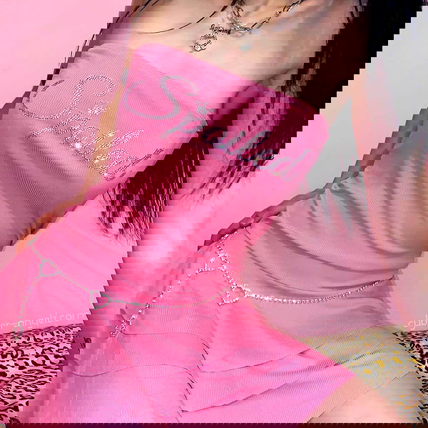 feelbetterinmysweater feelbetterinmysweater archive image