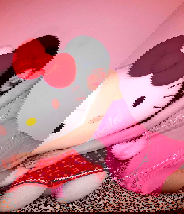 feelbetterinmysweater feelbetterinmysweater archive image