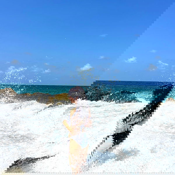 feelbetterinmysweater feelbetterinmysweater archive image